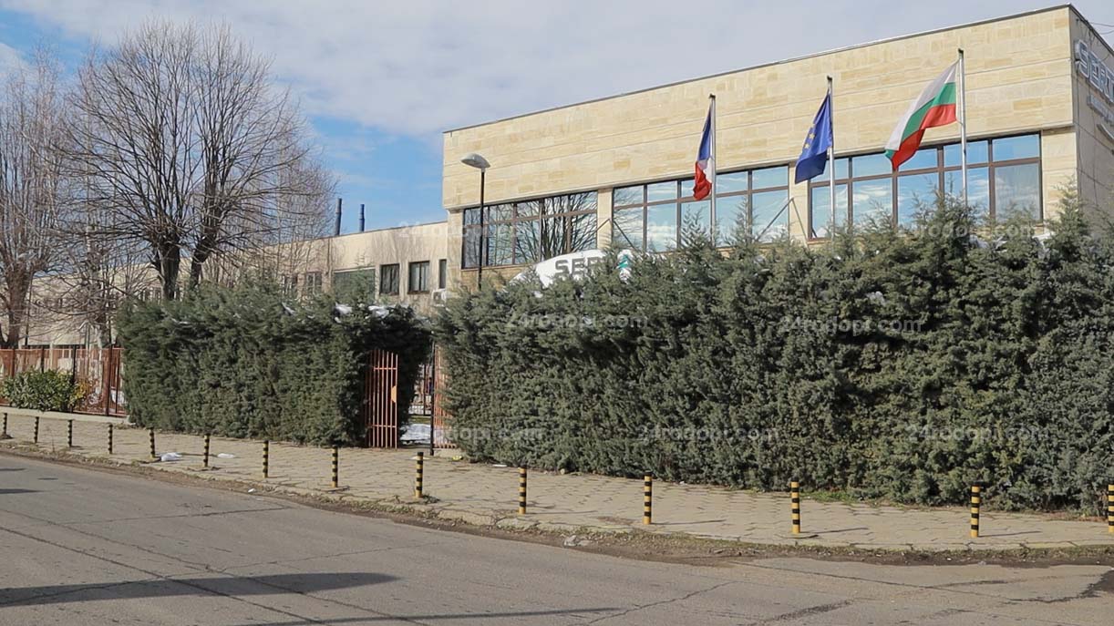 18 бесарабски българи от Украйна и Молдова работят в „Серта“, до март се очакват още „вносни“ работници