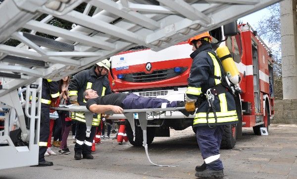 Училище за оцеляване в Кърджали – как да реагираме при пожар, земетресение, наводнение…